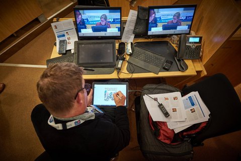 A huge thanks to our Drawnalism Live artist for his amazing work! 